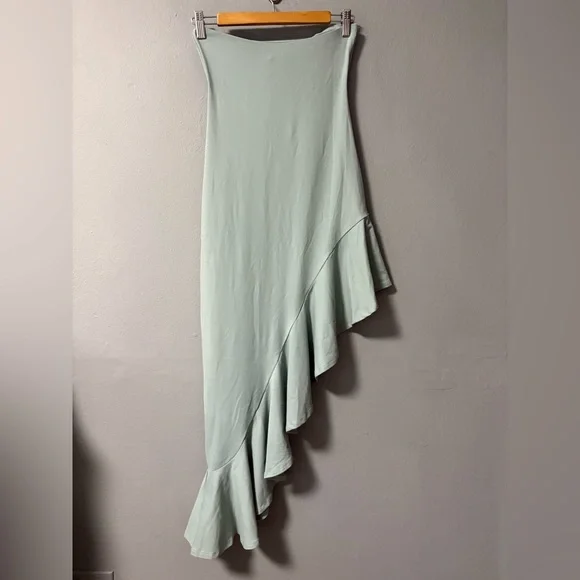 NWT Susana Monaco Asymmetric Ruffle Hem Strapless Dress in Celadon. Size X-Small - Picture 6 of 9